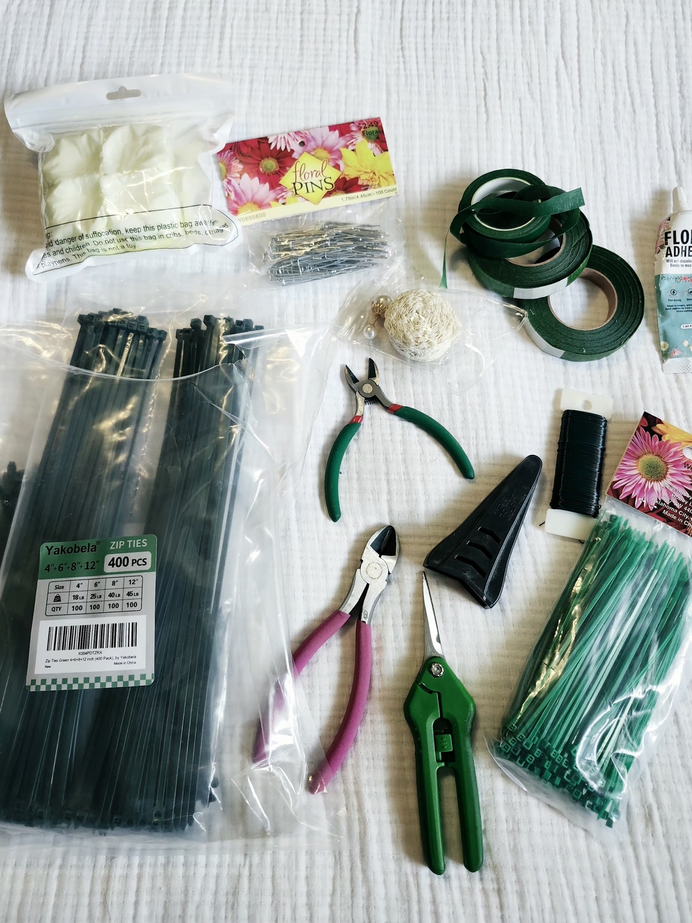 Garden Green Floral Supply Kit - Green Zip Ties & Tools